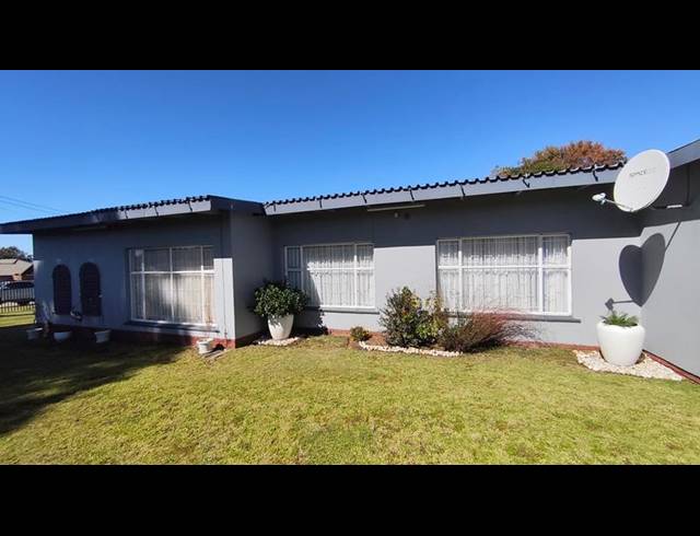 4 BEDROOM HOUSE FOR SALE IN BETHAL